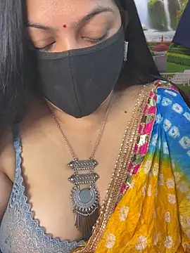 FlatVincy4 online show from October 2025 04:11:01 AM