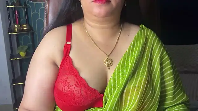 FlatVincy4 online show from July 2026 09:57:02 AM