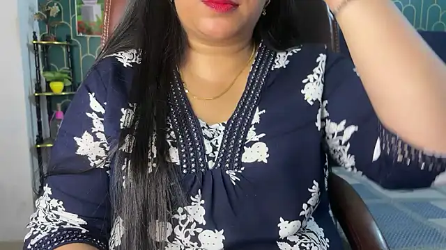 FlatVincy4 online show from March 2026 05:02:02 PM