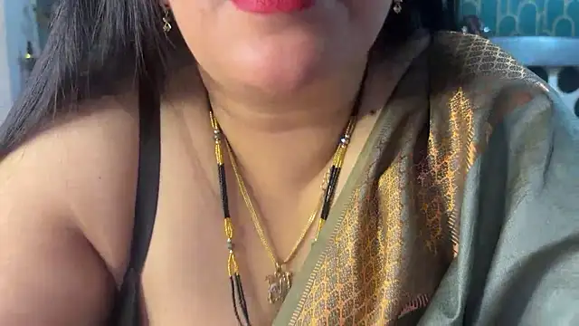 FlatVincy4 online show from February 2026 05:04:01 AM