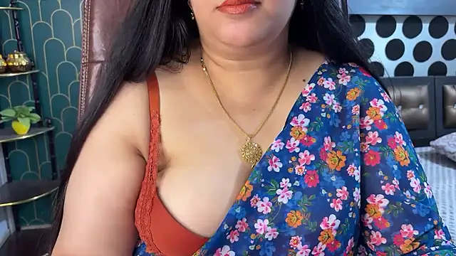 FlatVincy4 online show from June 2026 07:08:02 AM