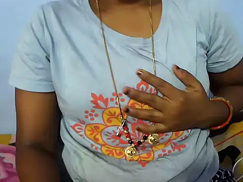 Snapshot of telugu_indhu_0001 chatting on October 2025 04:25:02 AM telugu indhu 0001 online show from October 2025 04:25:02 AM