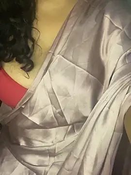 hot menka online show from March 2025 02:28:01 PM