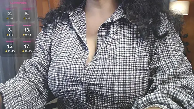 Snapshot of hot_menka chatting on June 2026 09:31:02 AM hot menka online show from June 2026 09:31:02 AM