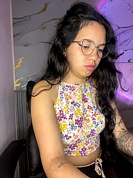 Rosita forever  online show from October 2025 01:14:02 PM