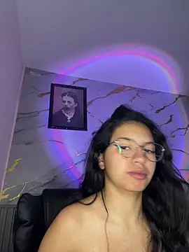 Rosita forever  online show from October 2025 02:16:02 PM