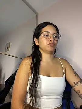 Snapshot of Rosita_forever_ chatting on March 2026 04:43:01 AM Rosita forever online show from March 2026 04:43:01 AM