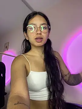 Snapshot of Rosita_forever_ chatting on March 2026 04:18:02 PM Rosita forever online show from March 2026 04:18:02 PM