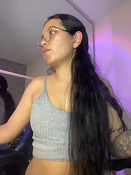 Snapshot of Rosita_forever_ chatting on April 2026 08:22:02 PM Rosita forever online show from April 2026 08:22:02 PM