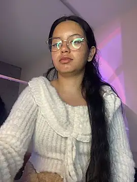 Snapshot of Rosita_forever_ chatting on April 2026 09:05:01 AM Rosita forever online show from April 2026 09:05:01 AM