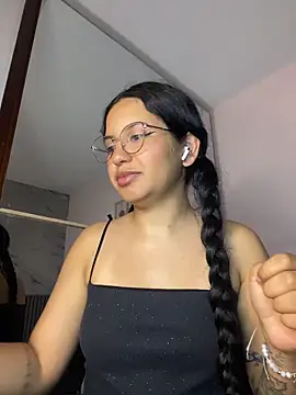 Rosita forever  online show from June 2026 05:35:02 PM