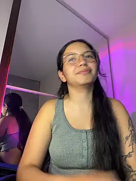 Snapshot of Rosita_forever_ chatting on May 2026 09:30:02 PM Rosita forever online show from May 2026 09:30:02 PM