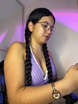 Snapshot of Rosita_forever_ chatting on March 2026 06:41:01 PM Rosita forever online show from March 2026 06:41:01 PM