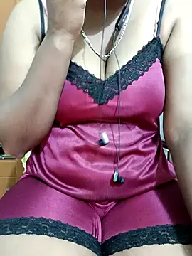 Snapshot of Tamilbigboobie chatting on March 2025 06:23:01 PM Tamilbigboobie online show from March 2025 06:23:01 PM