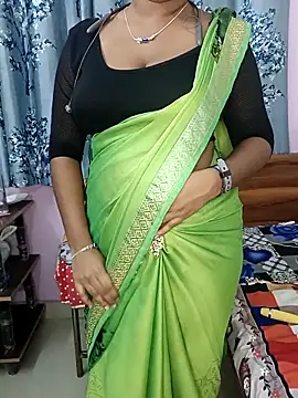 Snapshot of Tamilbigboobie chatting on November 2025 08:25:02 PM Tamilbigboobie online show from November 2025 08:25:02 PM