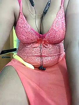 Snapshot of Tamilbigboobie chatting on March 2025 05:41:02 PM Tamilbigboobie online show from March 2025 05:41:02 PM