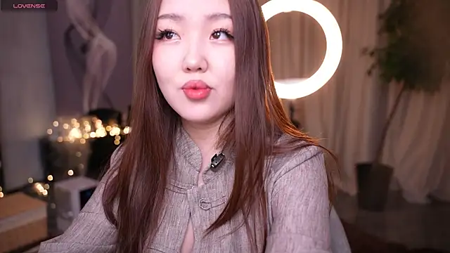 Amelyisthatyou online show from April 2026 03:53:01 AM