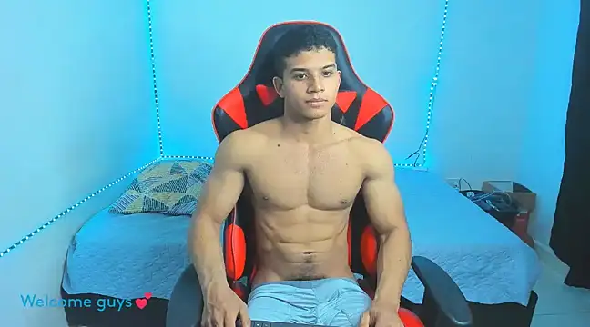 Snapshot of oliver_thompsson7 chatting on February 2025 12:47:02 AM oliver thompsson7 online show from February 2025 12:47:02 AM