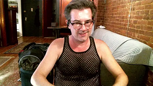 Johnny Bottoms online show from April 2026 07:09:02 PM