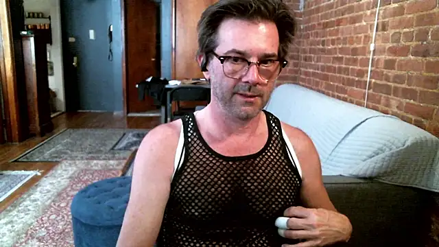Johnny Bottoms online show from April 2026 05:48:02 PM