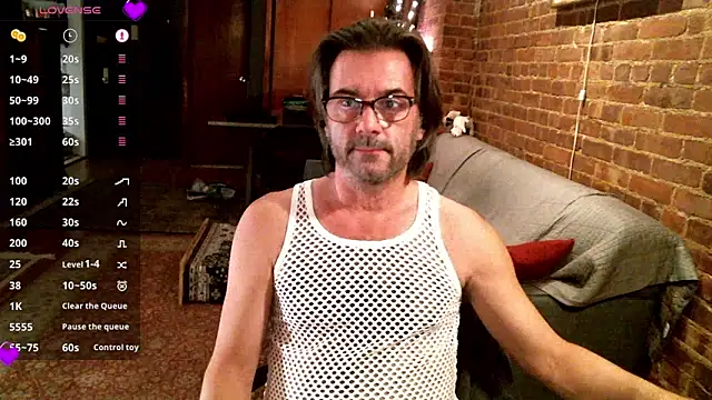 Johnny Bottoms online show from January 2025 11:05:02 PM