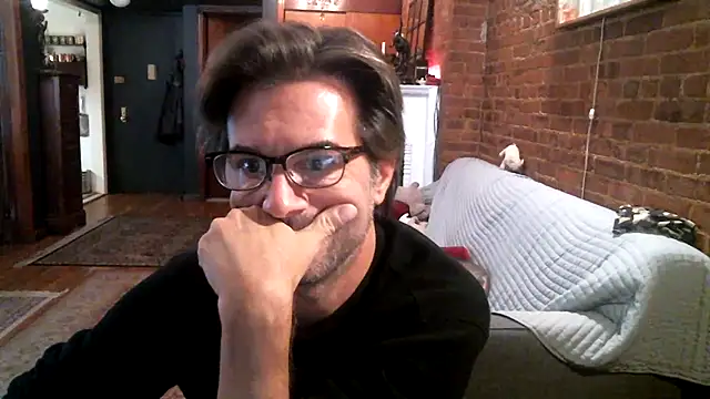 Johnny Bottoms online show from November 2025 08:20:01 PM