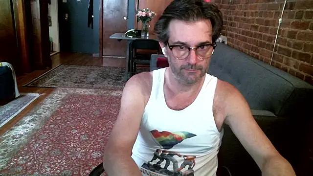 Johnny Bottoms online show from May 2026 07:24:02 PM