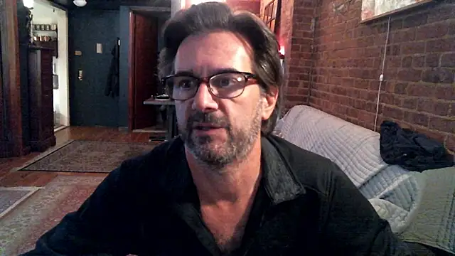 Johnny Bottoms online show from November 2025 07:51:02 PM