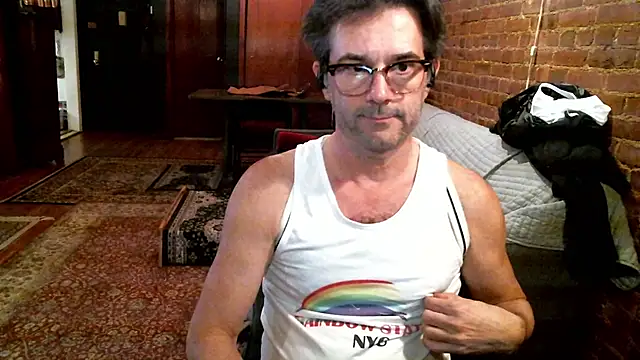 Johnny Bottoms online show from March 2026 10:33:02 PM