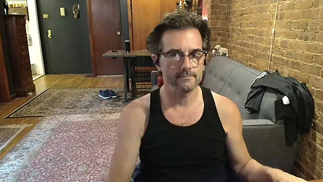 Snapshot of Johnny_Bottoms chatting on June 2026 11:39:02 PM Johnny Bottoms online show from June 2026 11:39:02 PM