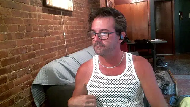 Johnny Bottoms online show from September 2025 01:22:02 PM