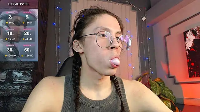 Snapshot of -Kerosene- chatting on January 2025 04:37:01 PM -Kerosene- online show from January 2025 04:37:01 PM