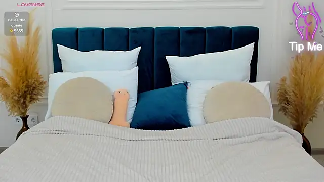 Snapshot of ChloeSug chatting on March 2025 08:18:02 PM ChloeSug online show from March 2025 08:18:02 PM