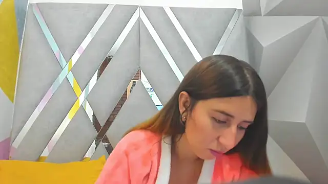 Snapshot of Valeria_grey69 chatting on October 2025 07:47:02 PM Valeria grey69 online show from October 2025 07:47:02 PM