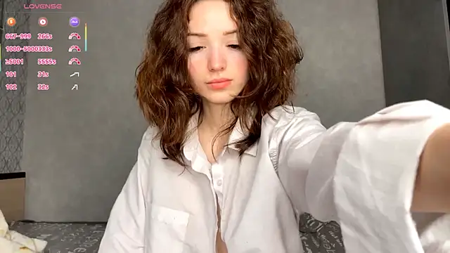 LilianGrindle online show from February 2026 10:44:02 PM