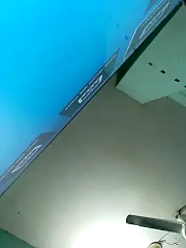 GildanK18 online show from February 2026 02:12:01 AM