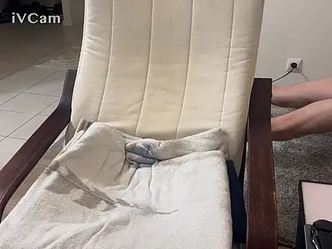 Snapshot of garihazar chatting on October 2025 03:30:01 PM garihazar online show from October 2025 03:30:01 PM