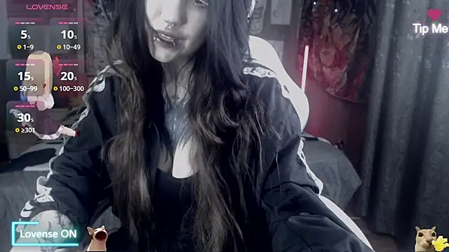 Snapshot of chloe_crystall_killer chatting on August 2026 12:30:01 AM chloe crystall killer online show from August 2026 12:30:01 AM