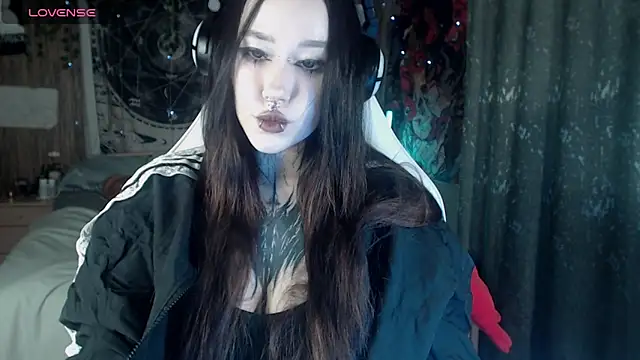 chloe crystall killer online show from May 2026 05:44:01 AM