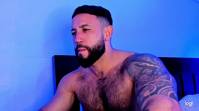 Snapshot of BradLeon_ chatting on March 2025 06:05:02 AM BradLeon online show from March 2025 06:05:02 AM