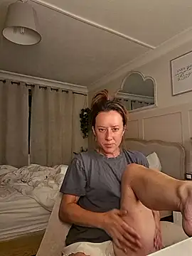 carakenny online show from July 2026 09:25:01 PM