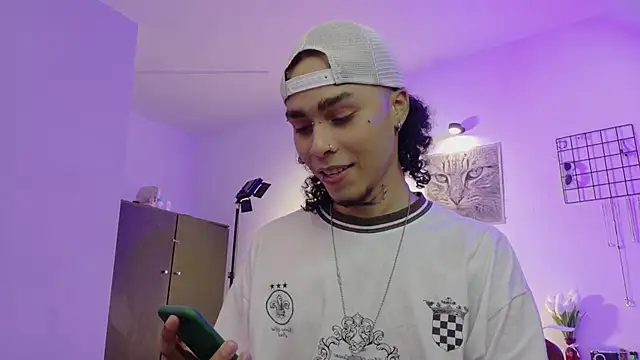 Snapshot of seven7xis chatting on January 2026 04:16:02 AM seven7xis online show from January 2026 04:16:02 AM