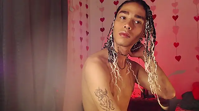 Snapshot of seven7xis chatting on February 2025 05:12:02 AM seven7xis online show from February 2025 05:12:02 AM