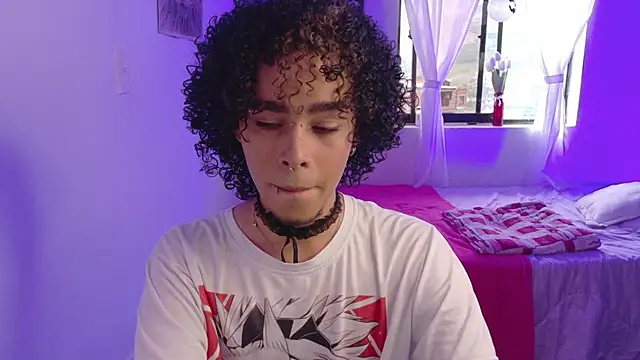 Snapshot of seven7xis chatting on September 2025 09:47:01 PM seven7xis online show from September 2025 09:47:01 PM