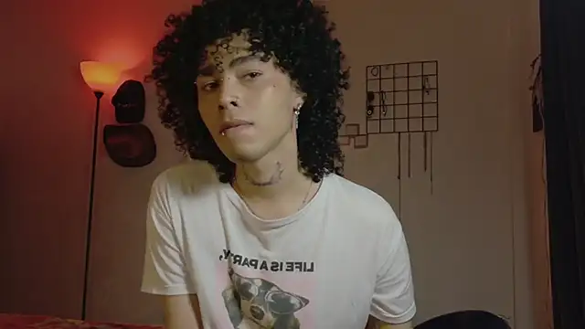 Snapshot of seven7xis chatting on February 2026 02:02:02 AM seven7xis online show from February 2026 02:02:02 AM