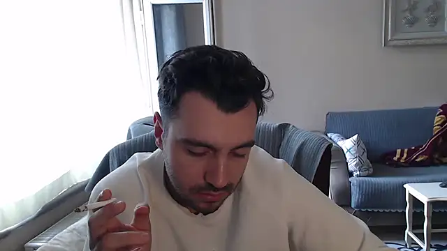 Snapshot of handsomeee04 chatting on November 2025 01:25:01 PM handsomeee04 online show from November 2025 01:25:01 PM