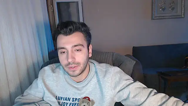 Snapshot of handsomeee04 chatting on October 2025 09:05:01 PM handsomeee04 online show from October 2025 09:05:01 PM