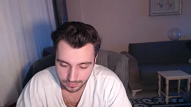 Snapshot of handsomeee04 chatting on October 2025 03:51:02 AM handsomeee04 online show from October 2025 03:51:02 AM