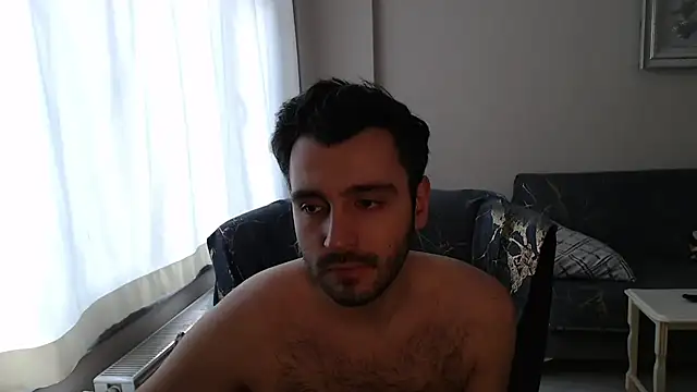 handsomeee04 online show from February 2026 02:17:02 PM