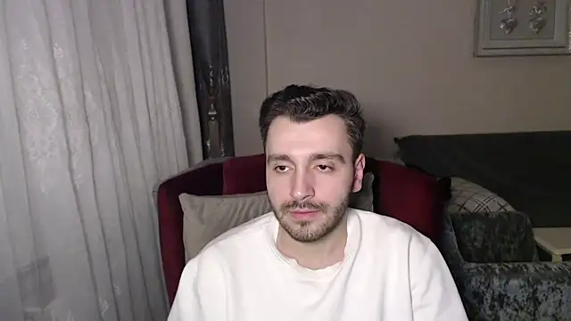 handsomeee04 online show from February 2026 01:51:01 AM